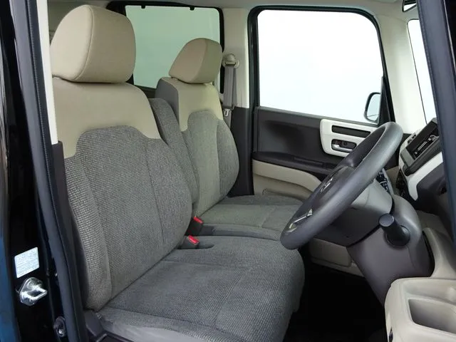 ホンダ　Ｎ　ＢＯＸ