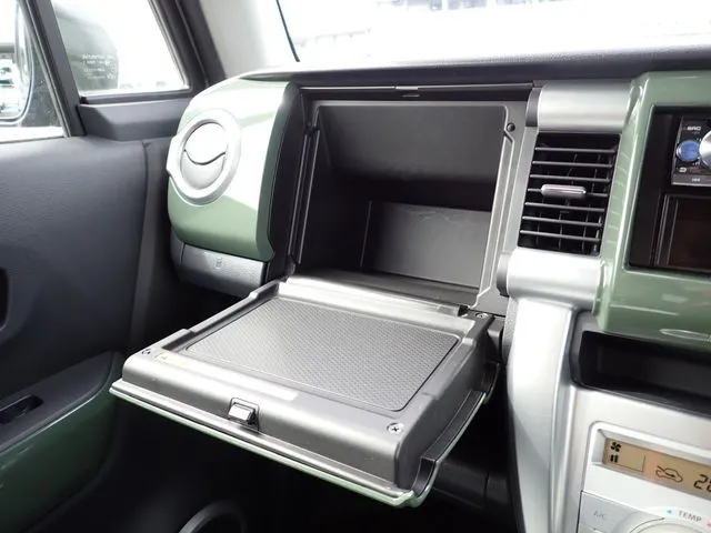 ハスラー（スズキ）の車両写真