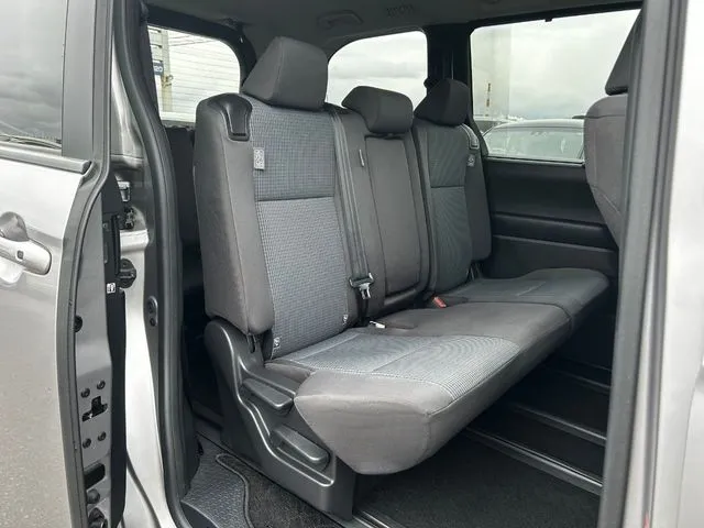 ノア（トヨタ）の車両写真