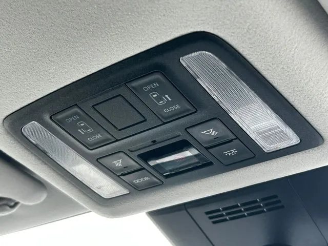 ノア（トヨタ）の車両写真