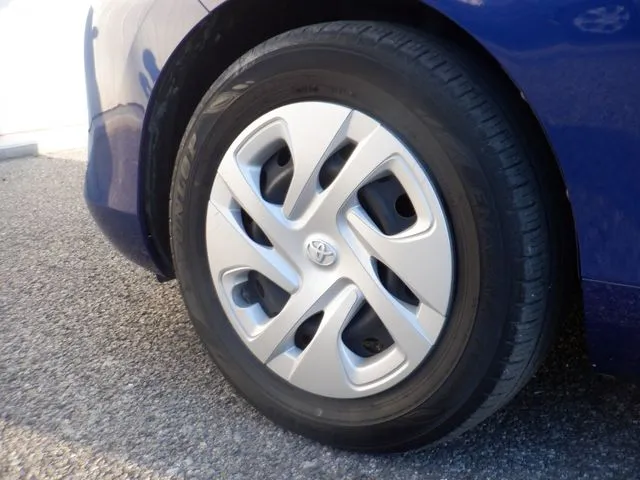 アクア(トヨタ)の車両写真