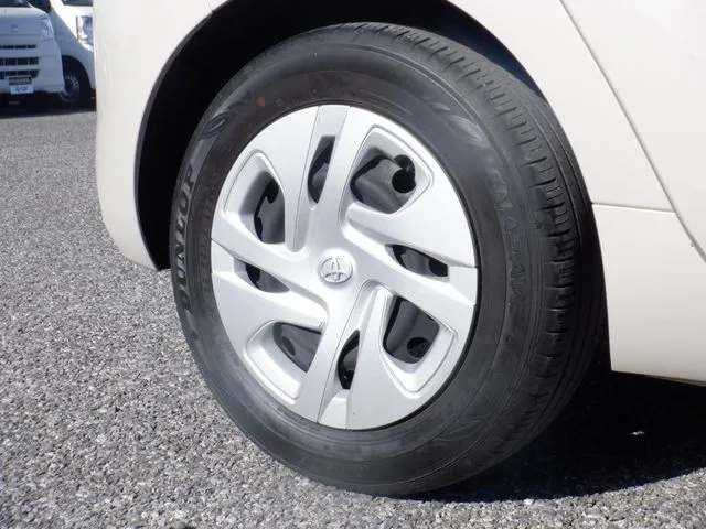 アクア(トヨタ)の車両写真