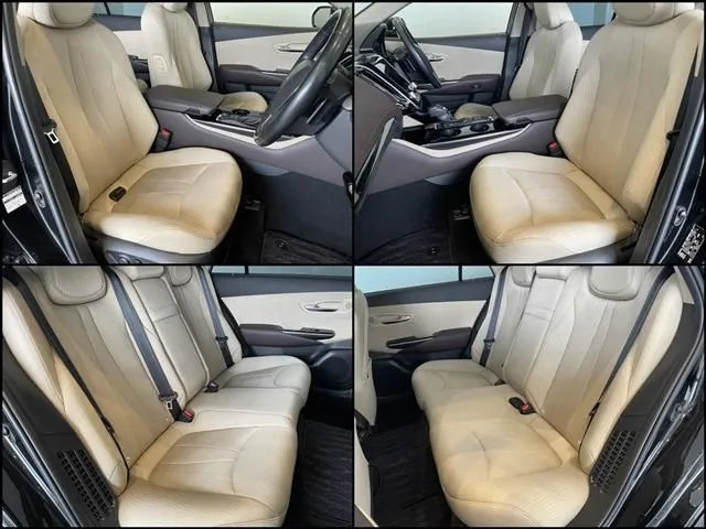 クラウン　セダン　ハイブリッド（トヨタ）の車両写真