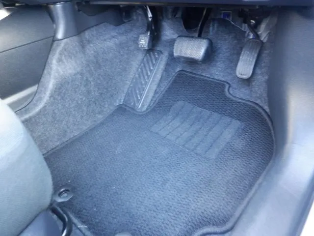 アクア（トヨタ）の車両写真