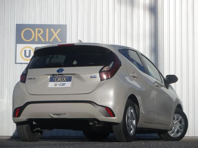 アクア（トヨタ）の車両写真