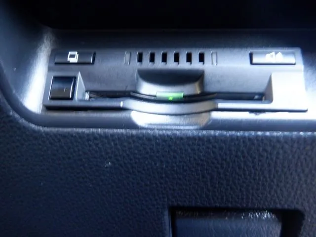 アクア（トヨタ）の車両写真