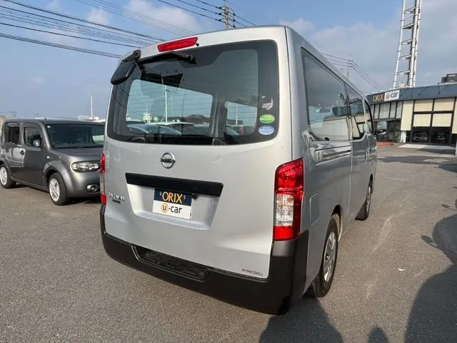ＮＶ３５０キャラバン　１．２ｔ（ニッサン）の車両写真