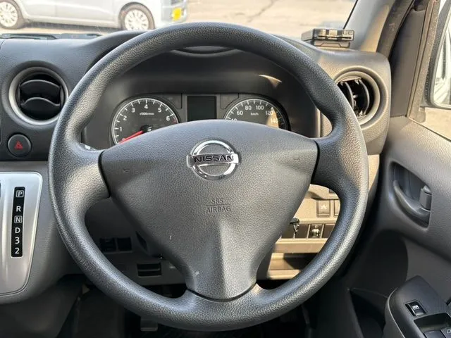 ＮＶ３５０キャラバン　１．２ｔ（ニッサン）の車両写真