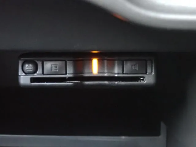 ノート（ニッサン）の車両写真