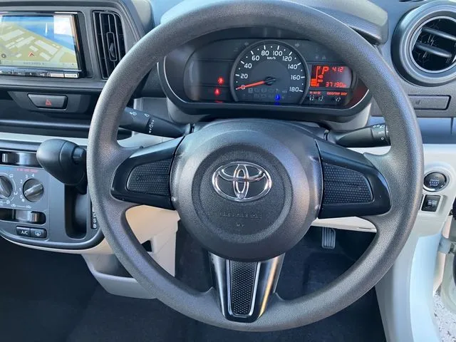 パッソ 4WD(トヨタ)の車両写真