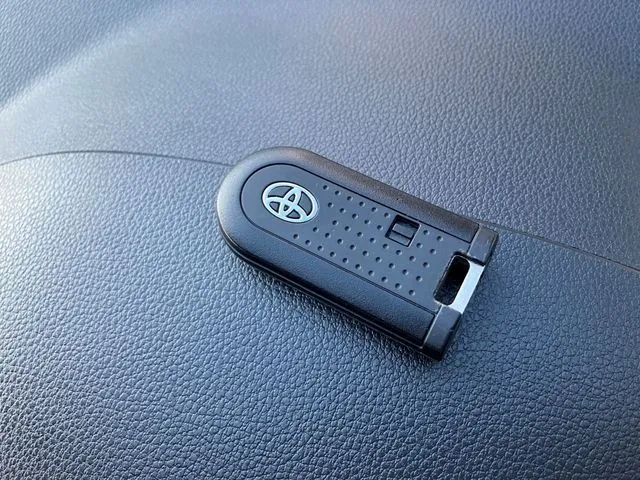 パッソ 4WD(トヨタ)の車両写真