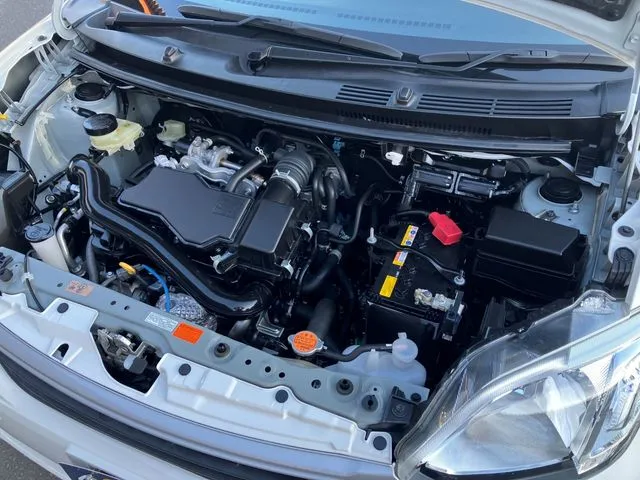 パッソ 4WD(トヨタ)の車両写真