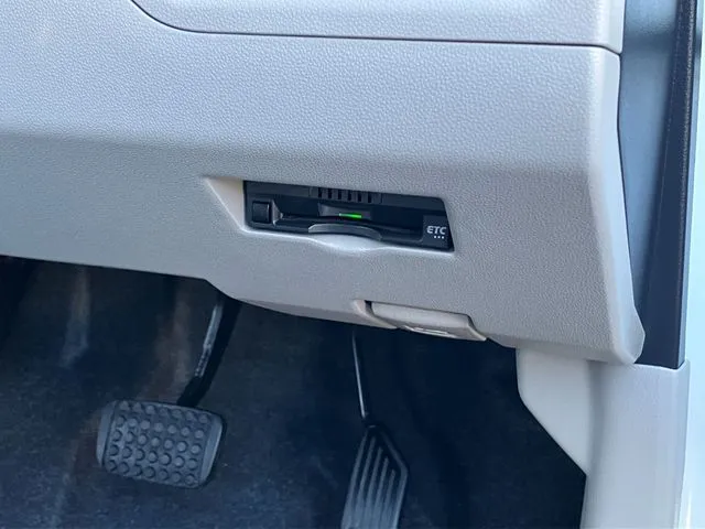 パッソ 4WD(トヨタ)の車両写真