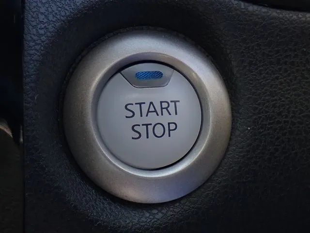 ノート（ニッサン）の車両写真