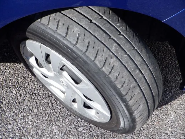 アクア（トヨタ）の車両写真