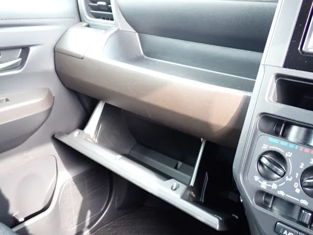 トール（ダイハツ）の車両写真