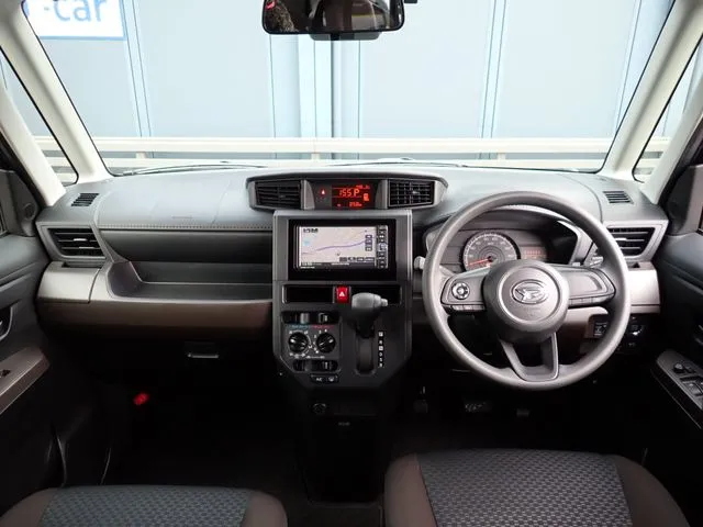 トール（ダイハツ）の車両写真