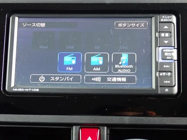 トール（ダイハツ）の車両写真