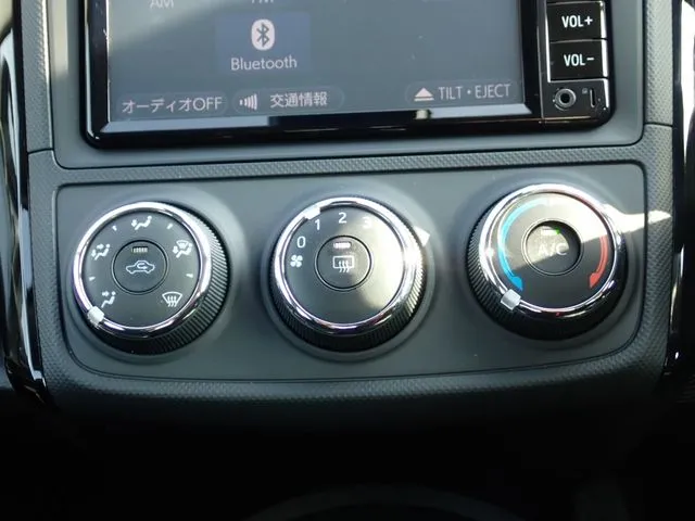 カローラアクシオ(トヨタ)の車両写真