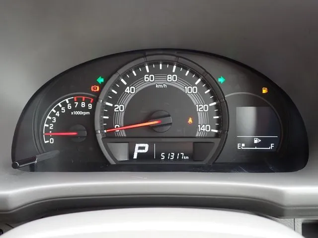 エブリイバン（スズキ）の車両写真