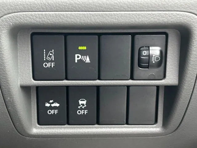 エブリイバン（スズキ）の車両写真