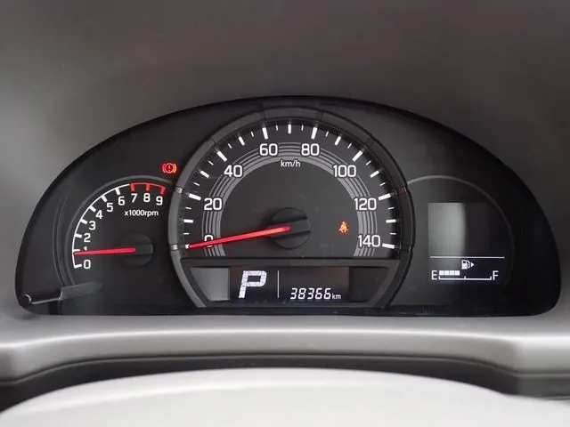 エブリイバン（スズキ）の車両写真