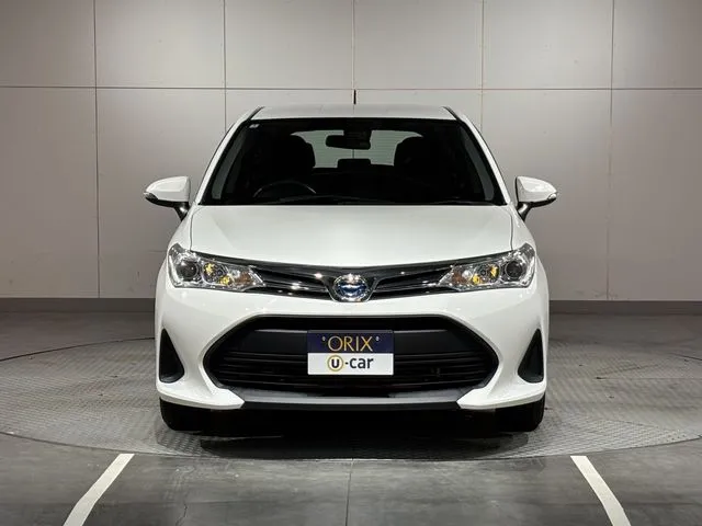 トヨタ　カローラフィールダー　ハイブリッド