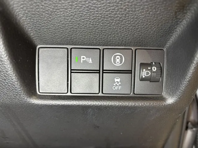 ホンダ　フィット　ｅ：ＨＥＶ