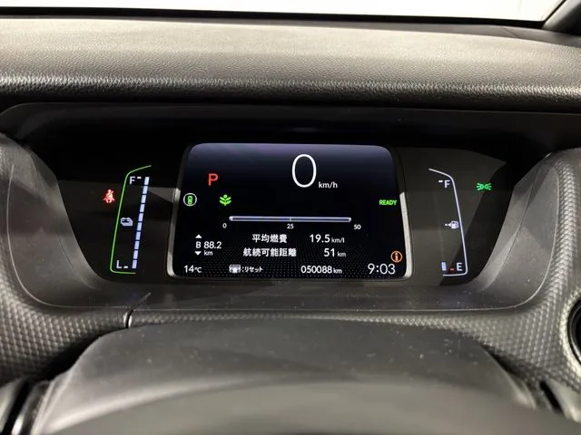 ホンダ　フィット　ｅ：ＨＥＶ