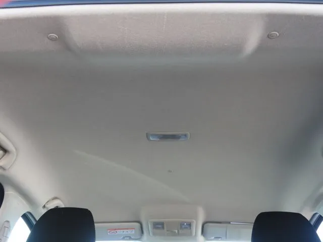 ＭＡＺＤＡ２（マツダ）の車両写真