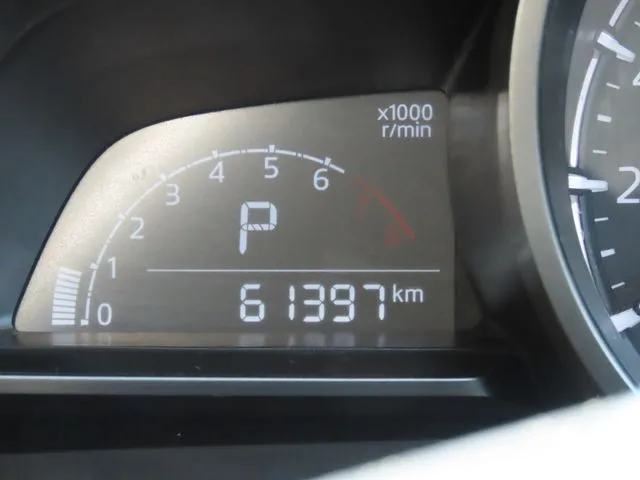 ＭＡＺＤＡ２（マツダ）の車両写真