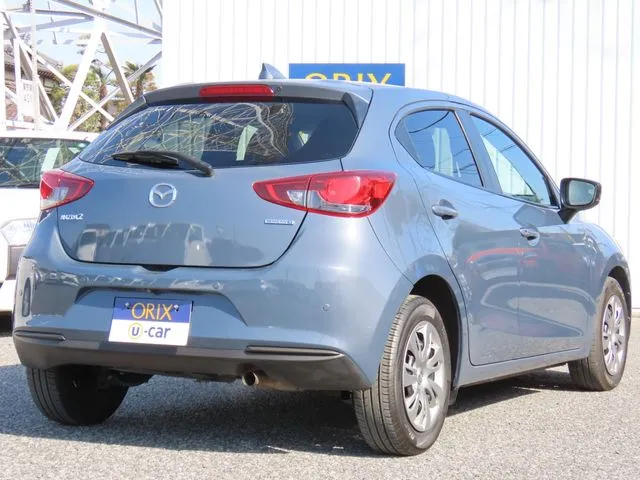 ＭＡＺＤＡ２（マツダ）の車両写真