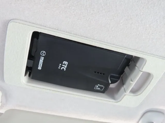 ＭＡＺＤＡ２（マツダ）の車両写真