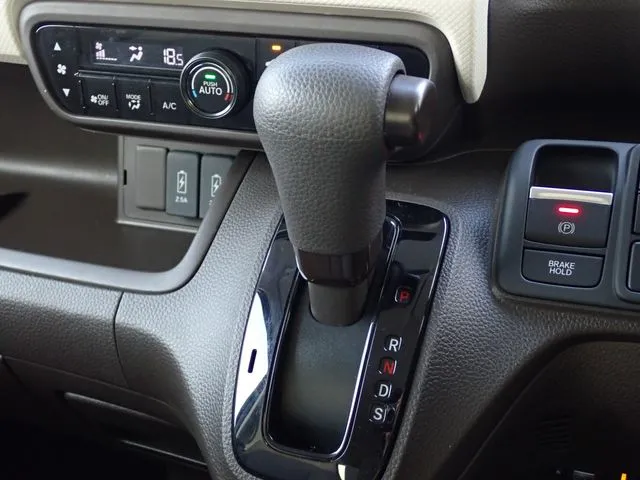 Ｎ　ＢＯＸ（ホンダ）の車両写真