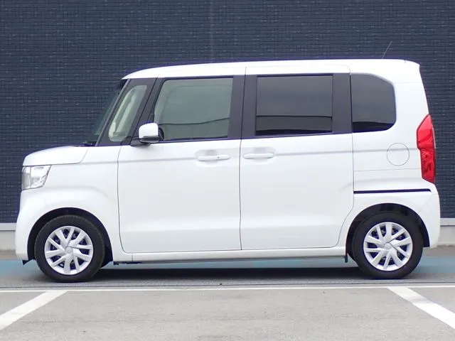 Ｎ　ＢＯＸ（ホンダ）の車両写真