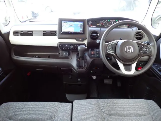 Ｎ　ＢＯＸ（ホンダ）の車両写真