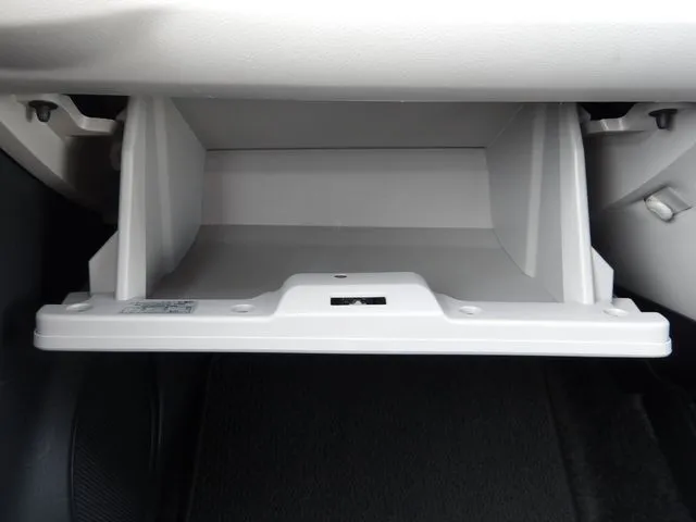 ミラ　イース（ダイハツ）の車両写真