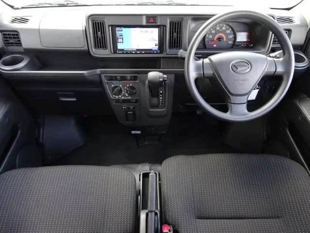 ハイゼットカーゴ（ダイハツ）の車両写真