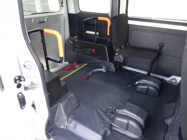 ハイゼットカーゴ（ダイハツ）の車両写真