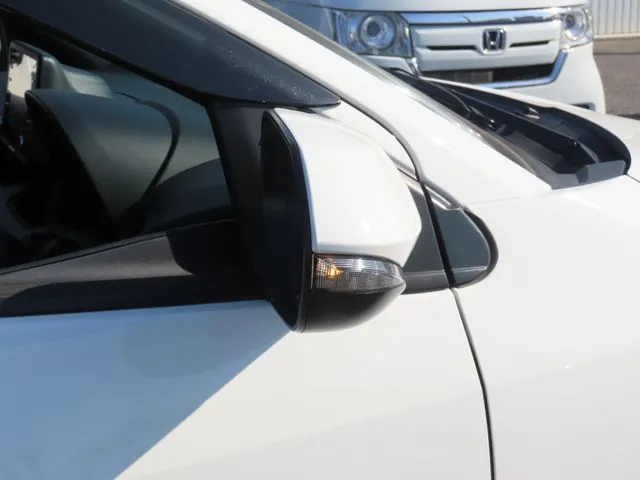 ヤリス（トヨタ）の車両写真