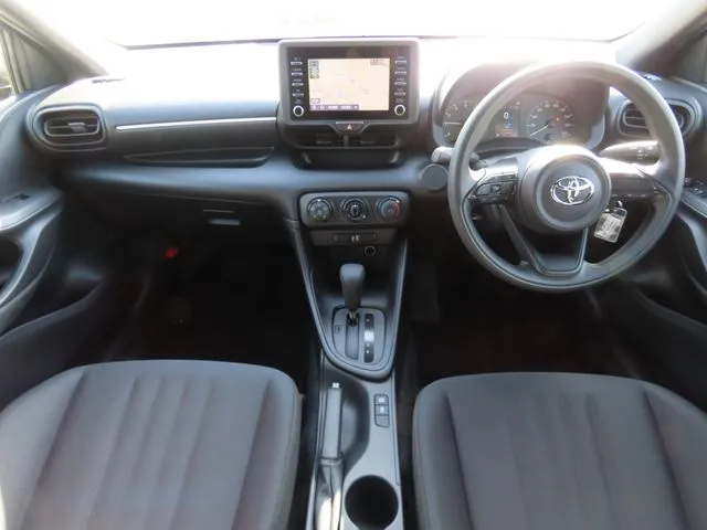 ヤリス（トヨタ）の車両写真