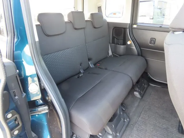 ルーミー（トヨタ）の車両写真