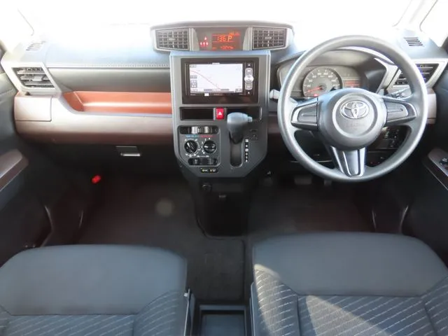 ルーミー（トヨタ）の車両写真