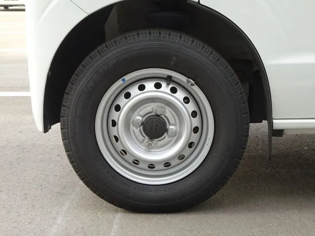 エブリイバン(スズキ)の車両写真