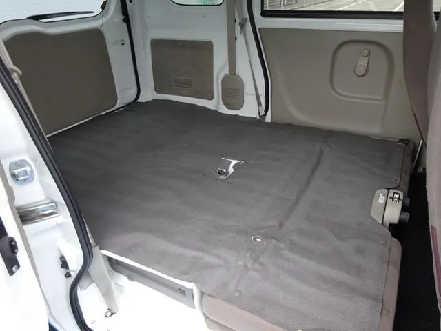 ニッサン　ＮＶ１００クリッパー