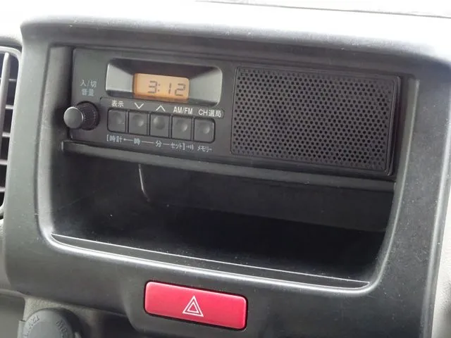 ニッサン　ＮＶ１００クリッパー