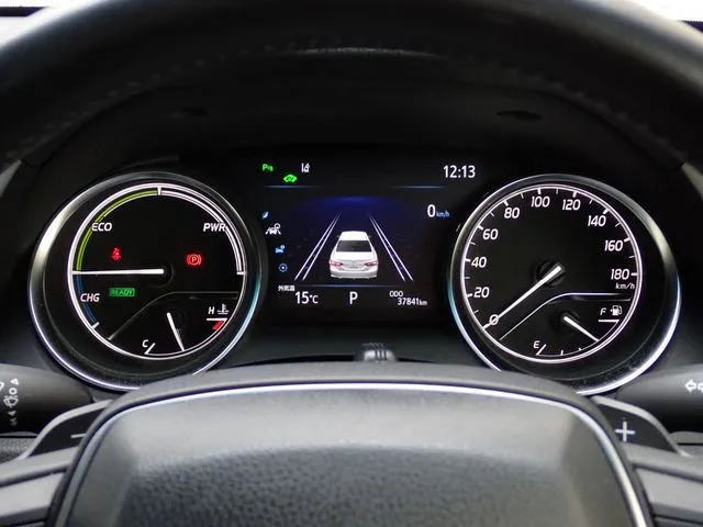 カムリ　ハイブリッド（トヨタ）の車両写真