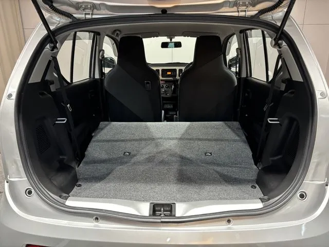 スズキ　アルト　４ＷＤ