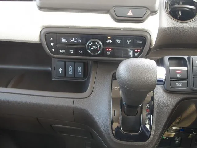 Ｎ　ＢＯＸ（ホンダ）の車両写真