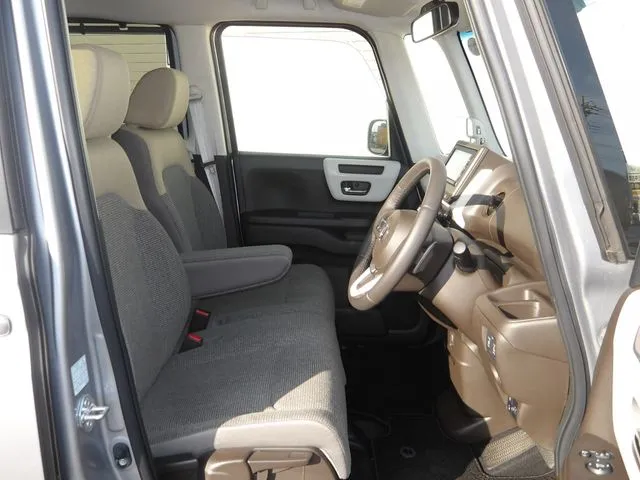 Ｎ　ＢＯＸ（ホンダ）の車両写真